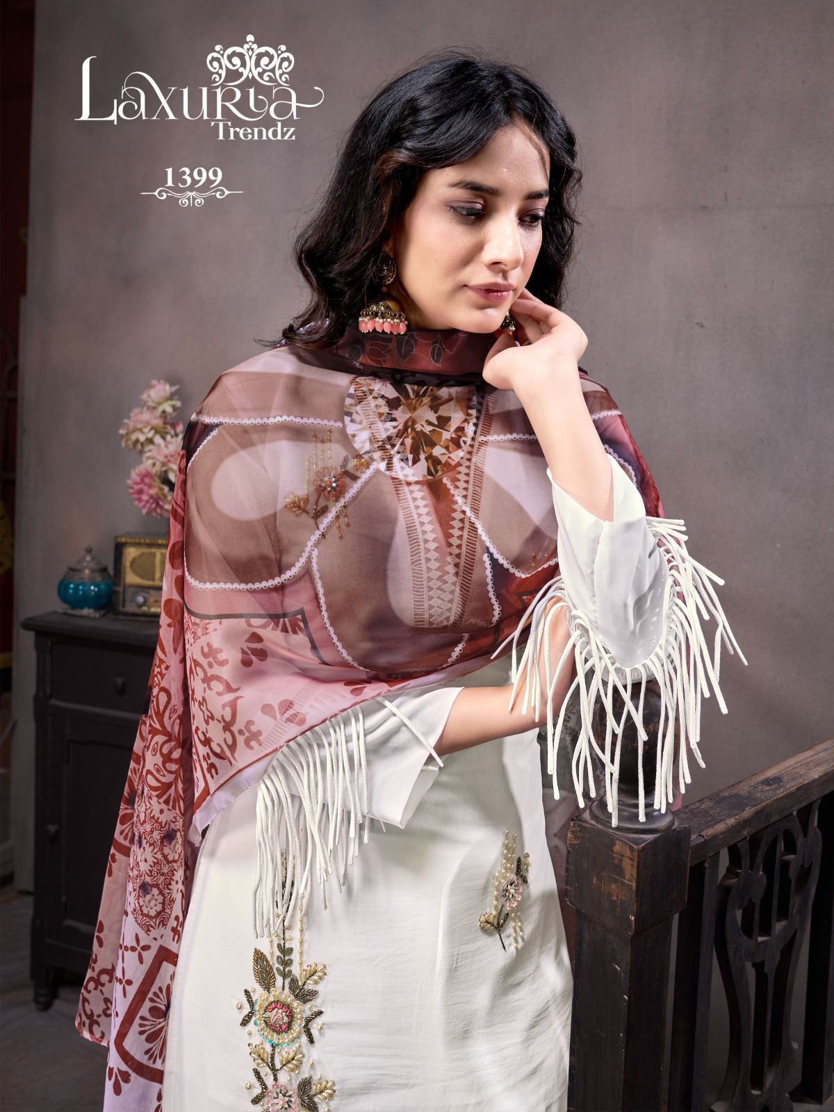 Laxuria Trendz D No 1399 Stylish Collection