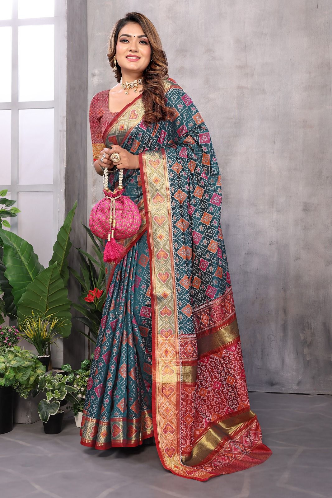 Raanisa By Src Soft Patola Silk Saree