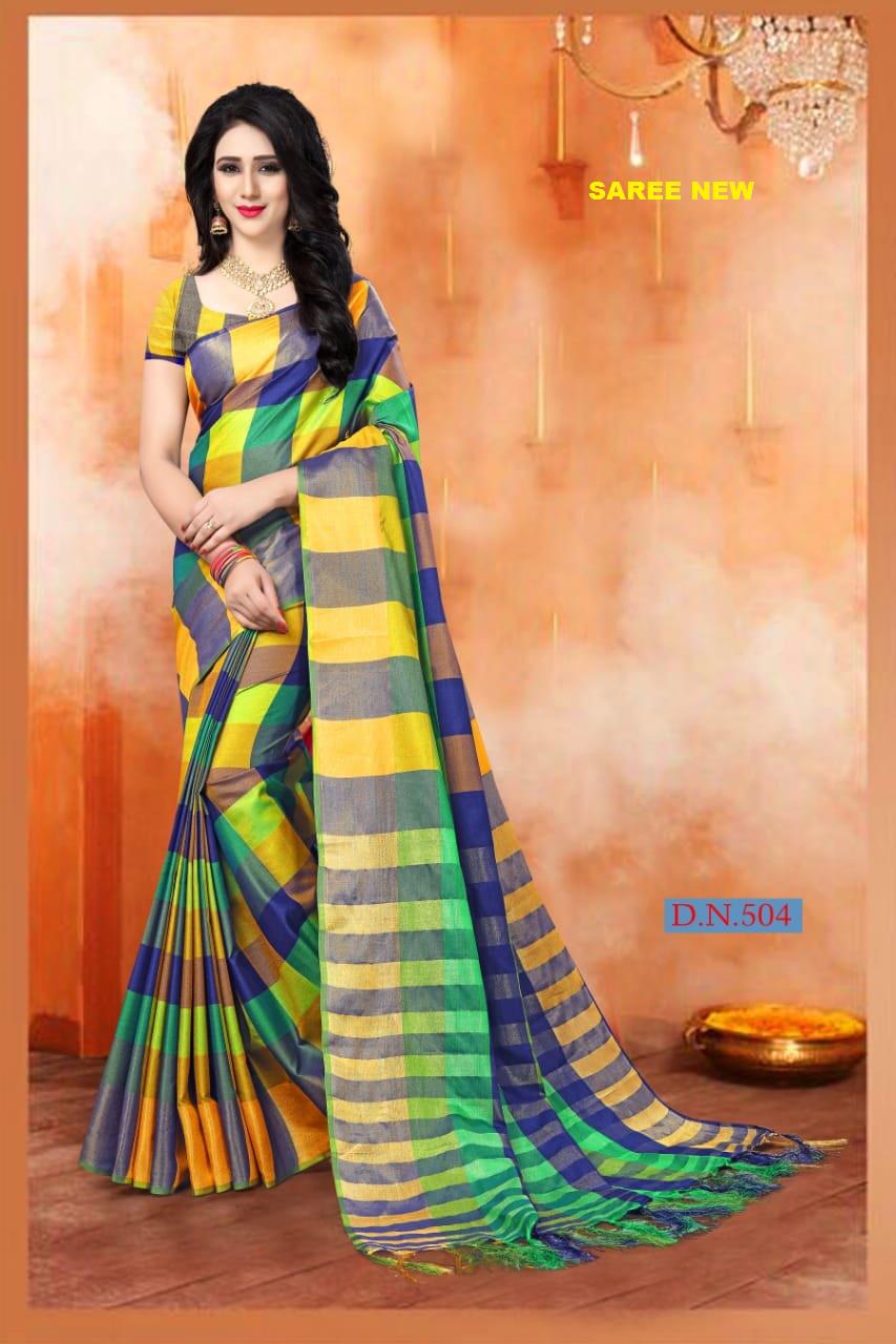 Saree : blue chex silk saree with embroidered blouse